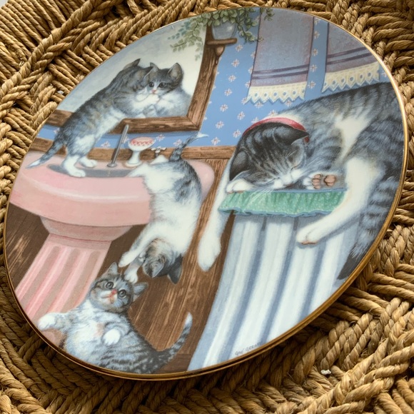 Mischief Makers - Collector Plate - Picture 2 of 8